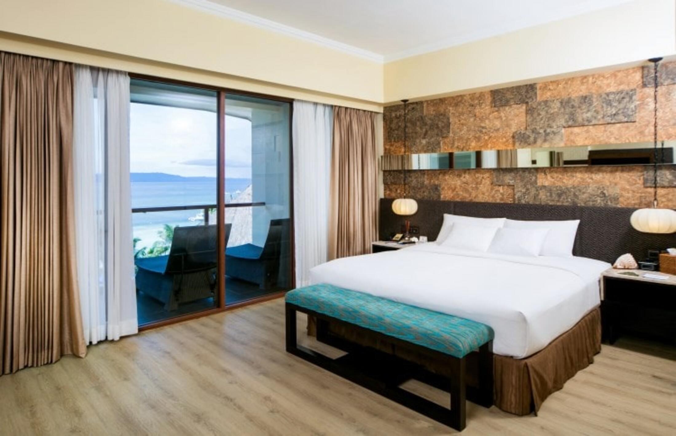 The Bellevue Resort Panglao Esterno foto Deluxe Ocean View